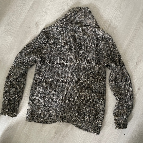 Grey knit Zara cardigan - Picture 2 of 3